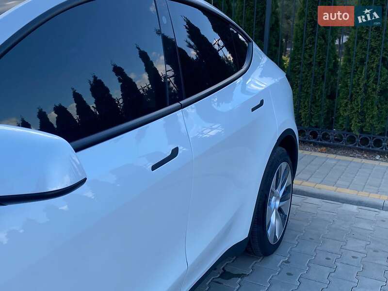 Позашляховик / Кросовер Tesla Model Y 2022 в Одесі