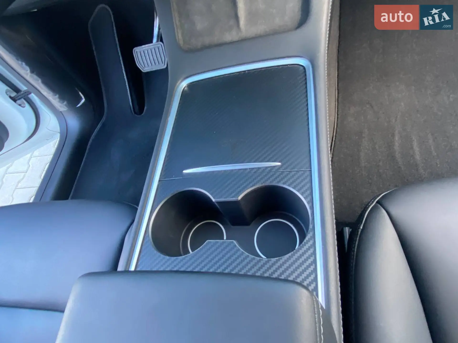 2022 Tesla Model Y - мініатюра 28