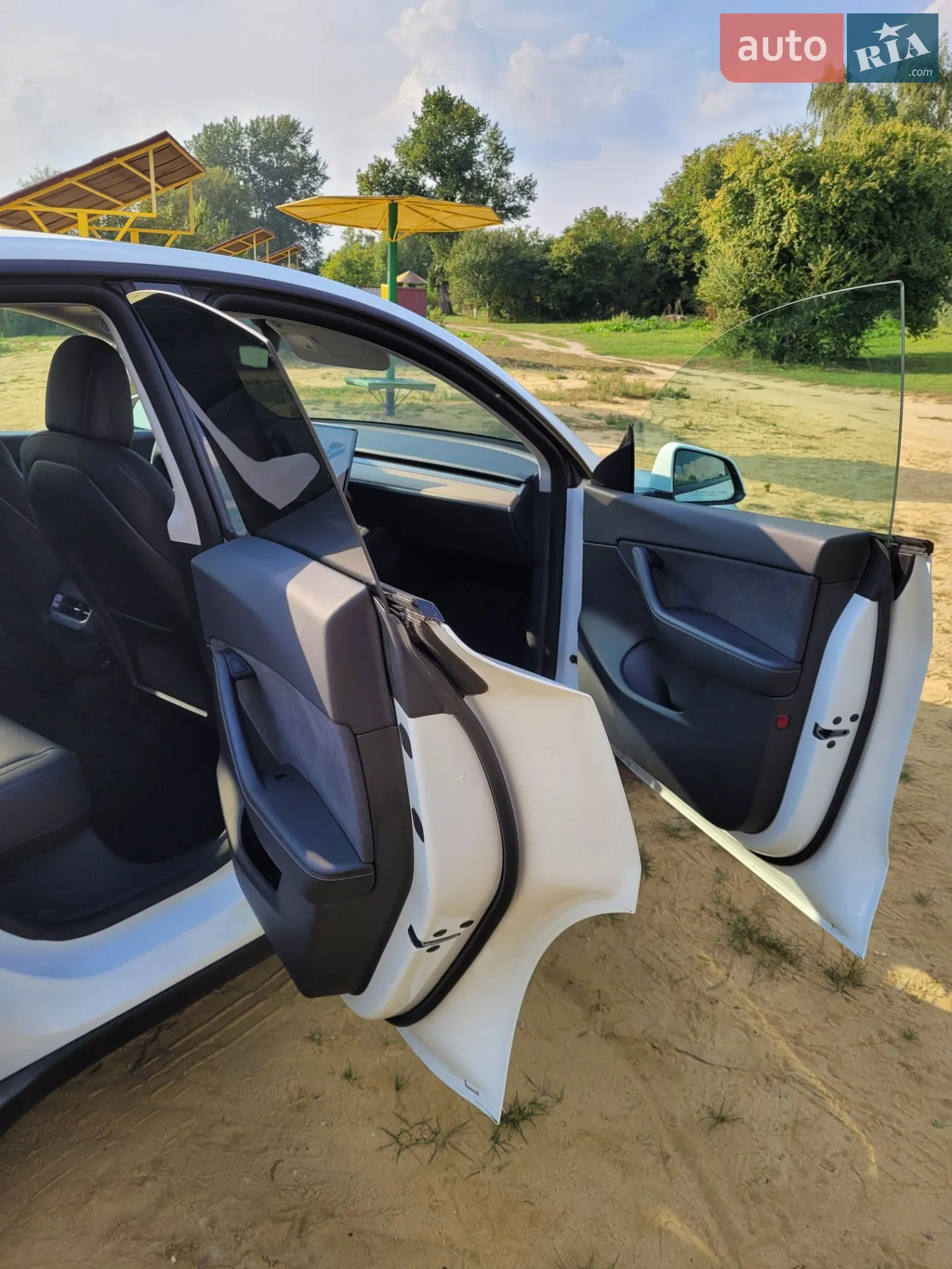 2021 Tesla Model Y - мініатюра 18
