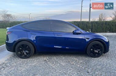 Внедорожник / Кроссовер Tesla Model Y 2022 в 
