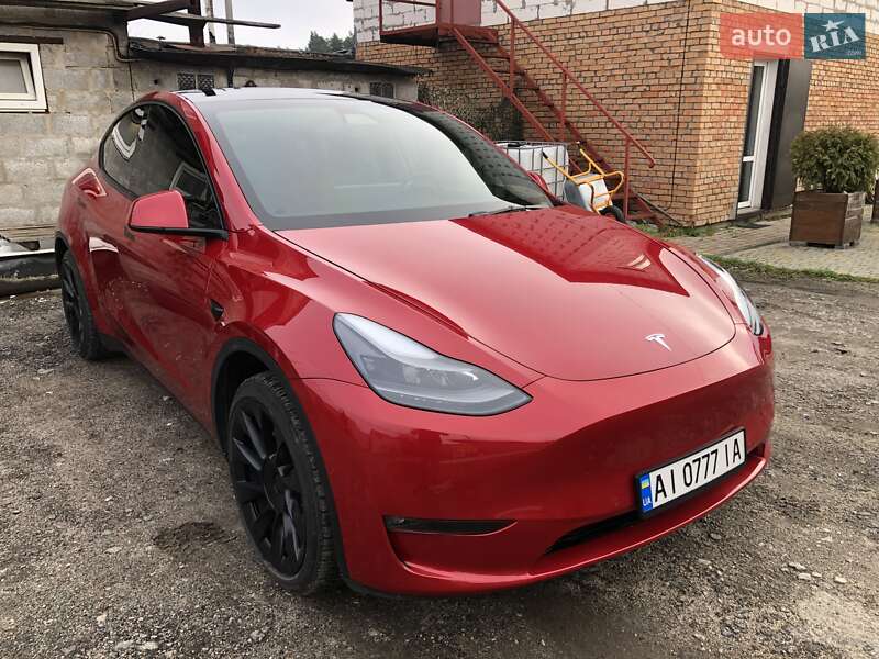 Tesla Model Y 2021