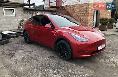 Внедорожник / Кроссовер Tesla Model Y 2021 в 