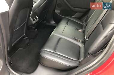 Внедорожник / Кроссовер Tesla Model Y 2021 в 