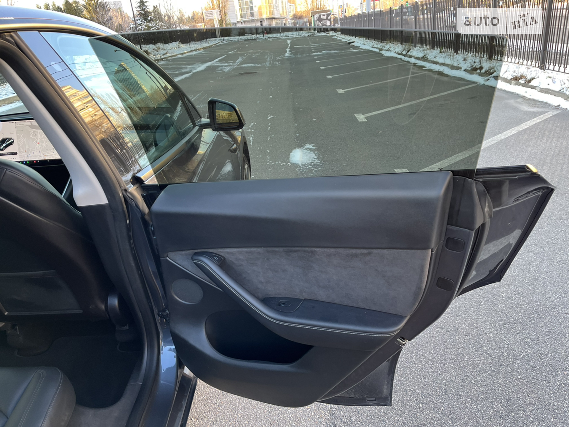 2020 Tesla Model Y - мініатюра 47