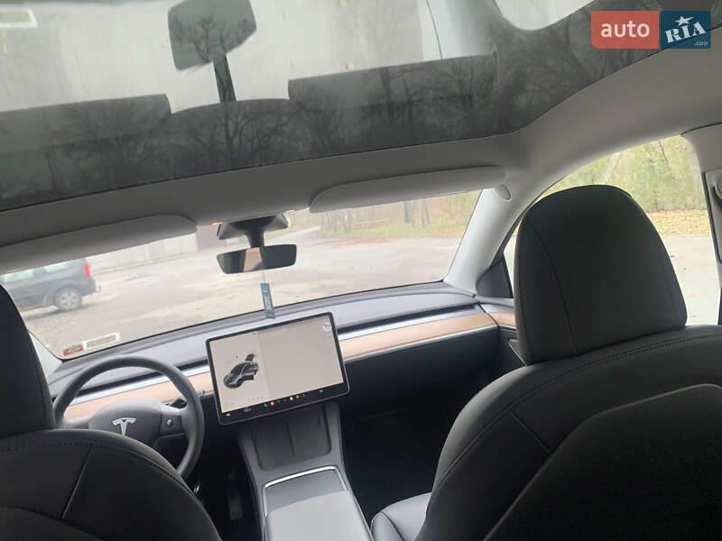 Внедорожник / Кроссовер Tesla Model Y 2022 в Самаре