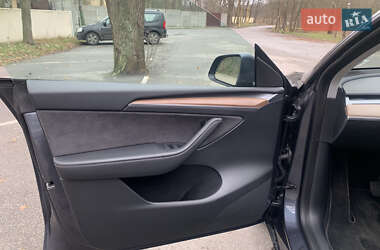 Внедорожник / Кроссовер Tesla Model Y 2022 в Самаре