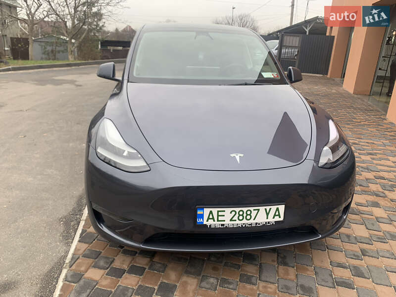 Внедорожник / Кроссовер Tesla Model Y 2022 в Самаре