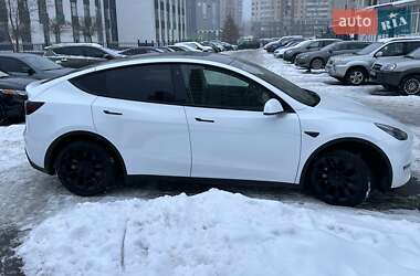 Внедорожник / Кроссовер Tesla Model Y 2022 в 