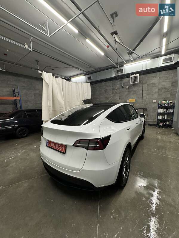 Внедорожник / Кроссовер Tesla Model Y 2021 в Киеве фото 2 Внедорожник / Кроссовер Tesla Model Y 2021 в Киеве