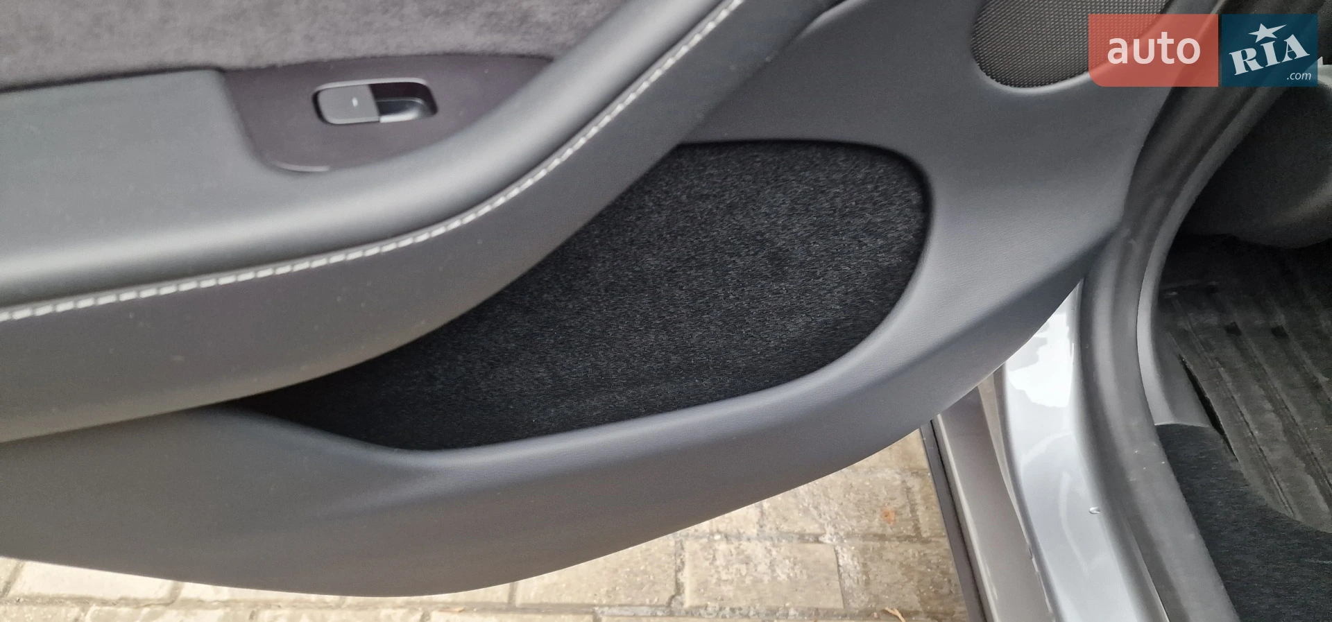 2023 Tesla Model Y - мініатюра 16