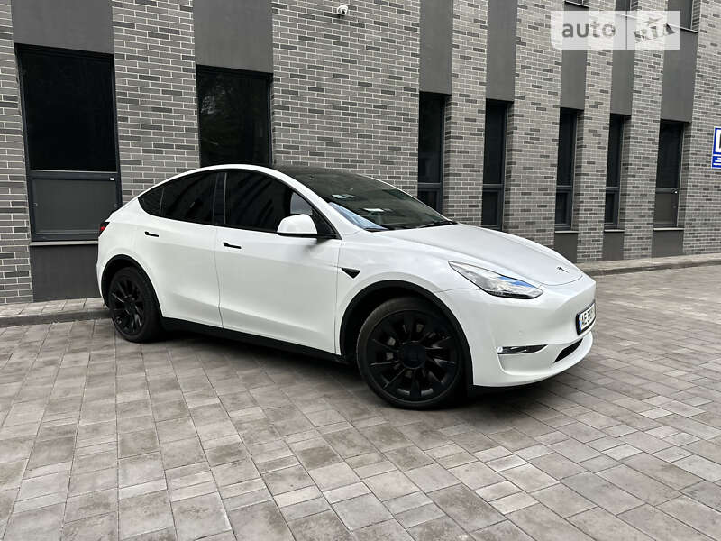 Позашляховик / Кросовер Tesla Model Y 2022 в Дніпрі