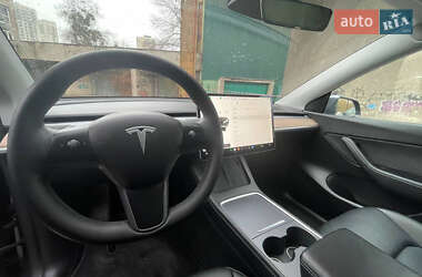 Позашляховик / Кросовер Tesla Model Y 2021 в Києві