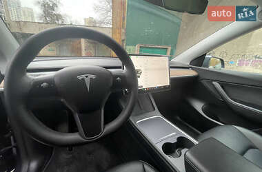 Позашляховик / Кросовер Tesla Model Y 2021 в Києві