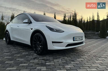 Внедорожник / Кроссовер Tesla Model Y 2022 в Киеве