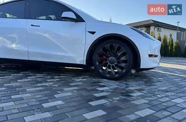 Внедорожник / Кроссовер Tesla Model Y 2022 в Киеве