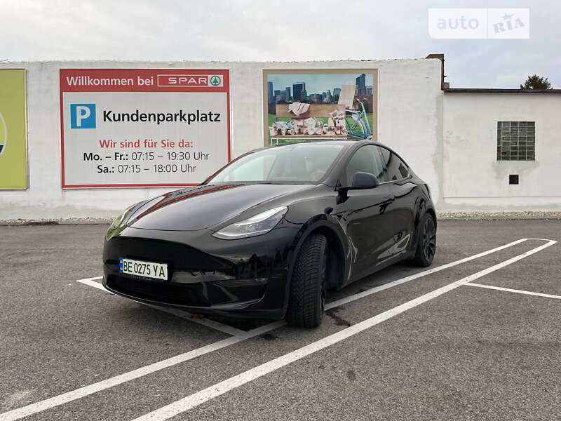 Позашляховик / Кросовер Tesla Model Y 2022 в Миколаєві