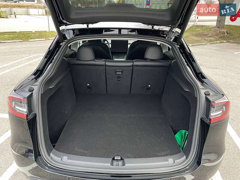 Внедорожник / Кроссовер Tesla Model Y 2022 в Николаеве