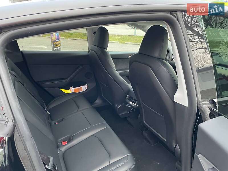 Внедорожник / Кроссовер Tesla Model Y 2022 в Николаеве