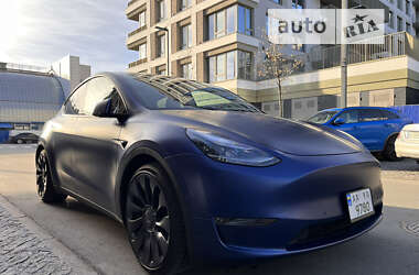 Внедорожник / Кроссовер Tesla Model Y 2020 в Киеве