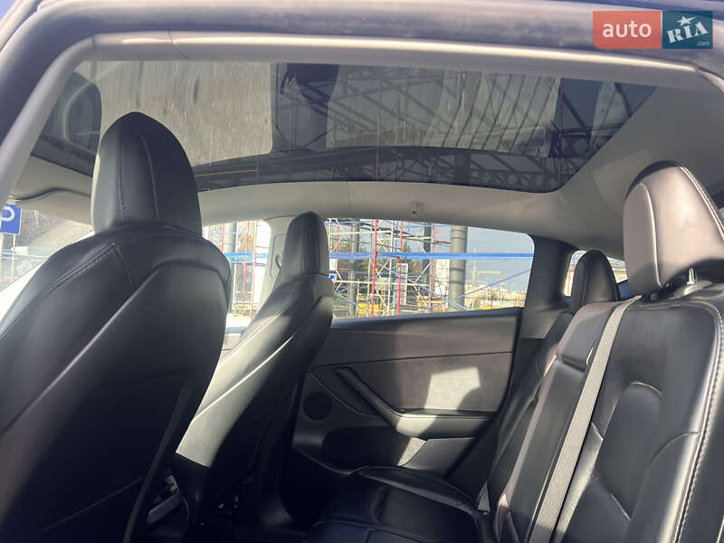 Внедорожник / Кроссовер Tesla Model Y 2023 в Тернополе