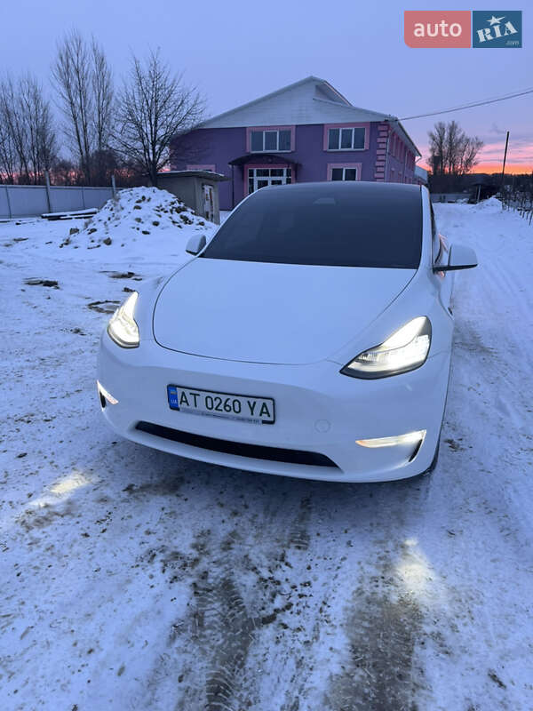 Внедорожник / Кроссовер Tesla Model Y 2020 в Косове