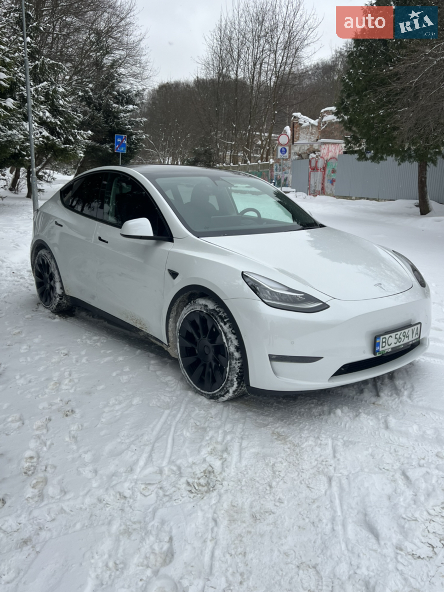 2021 Tesla Model Y - мініатюра 4