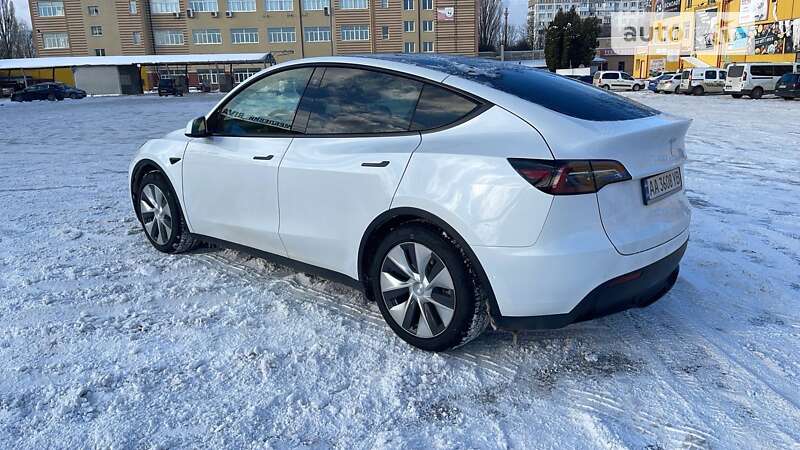 Внедорожник / Кроссовер Tesla Model Y 2021 в Харькове