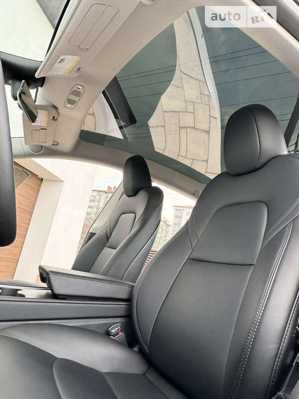 Внедорожник / Кроссовер Tesla Model Y 2023 в Ивано-Франковске фото 34 Внедорожник / Кроссовер Tesla Model Y 2023 в Ивано-Франковске