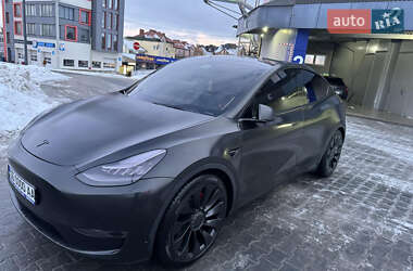 Внедорожник / Кроссовер Tesla Model Y 2020 в Тернополе
