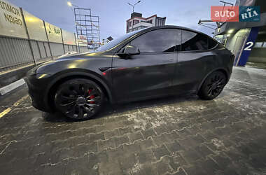 Внедорожник / Кроссовер Tesla Model Y 2020 в Тернополе