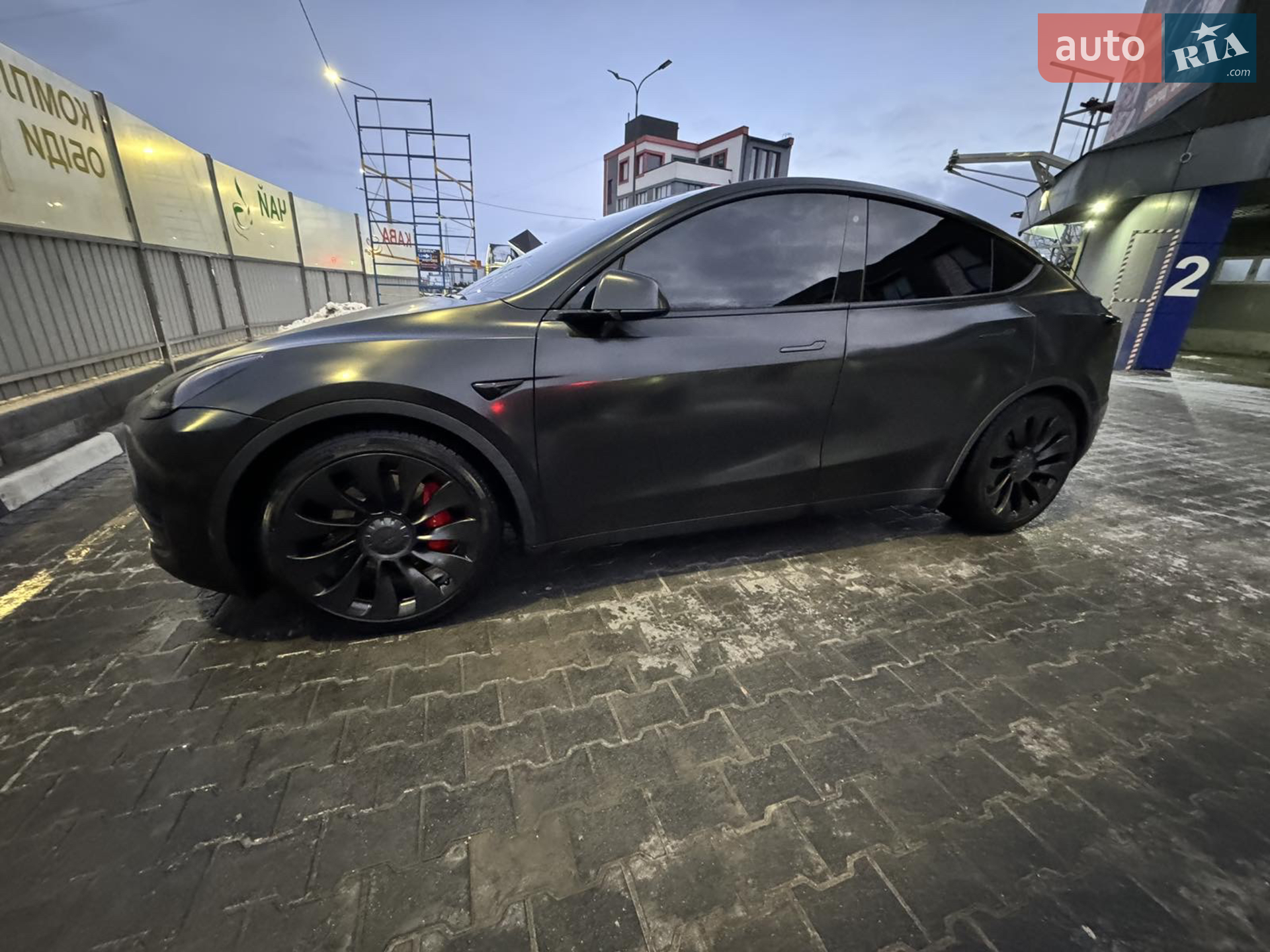 2020 Tesla Model Y - мініатюра 26