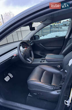 Внедорожник / Кроссовер Tesla Model Y 2020 в 