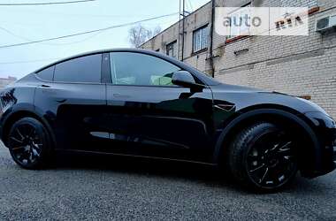 Позашляховик / Кросовер Tesla Model Y 2022 в Дніпрі
