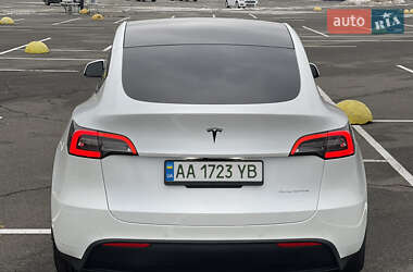 Внедорожник / Кроссовер Tesla Model Y 2020 в Киеве
