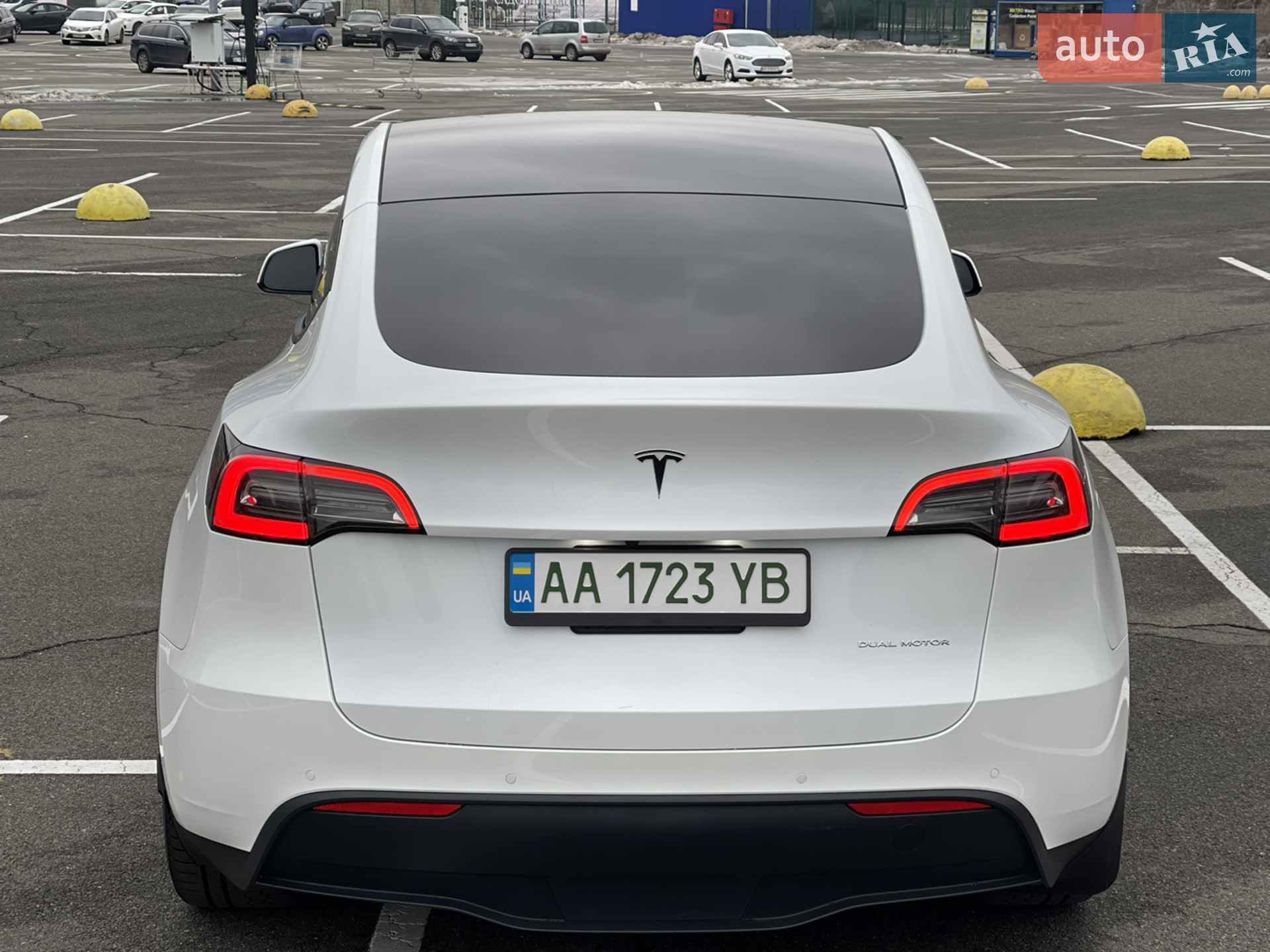 2020 Tesla Model Y - мініатюра 13