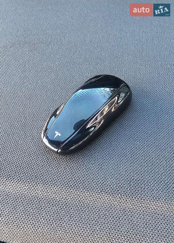 Внедорожник / Кроссовер Tesla Model Y 2022 в Запорожье фото 28 Внедорожник / Кроссовер Tesla Model Y 2022 в Запорожье