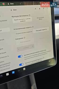 Внедорожник / Кроссовер Tesla Model Y 2022 в 