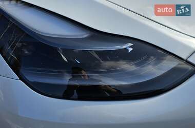 Внедорожник / Кроссовер Tesla Model Y 2022 в 