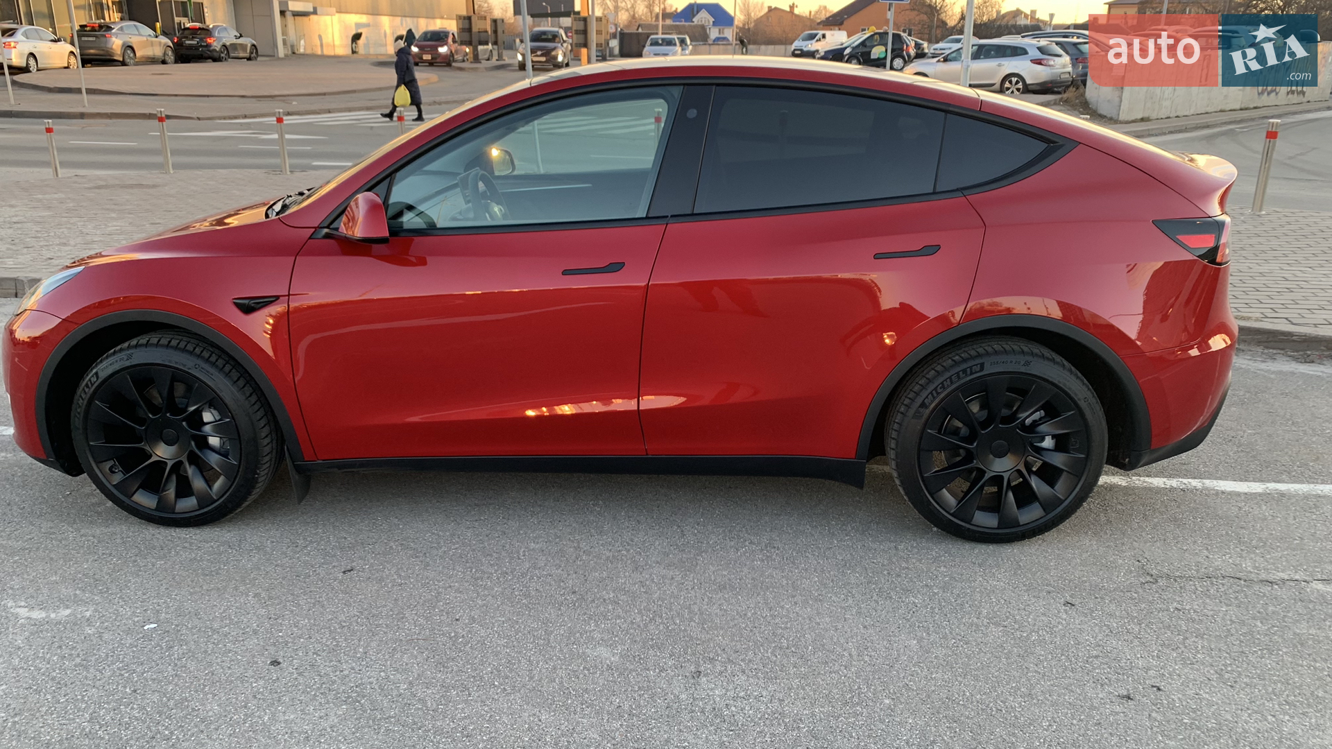 2023 Tesla Model Y - мініатюра 2