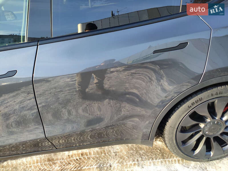 Внедорожник / Кроссовер Tesla Model Y 2020 в Харькове