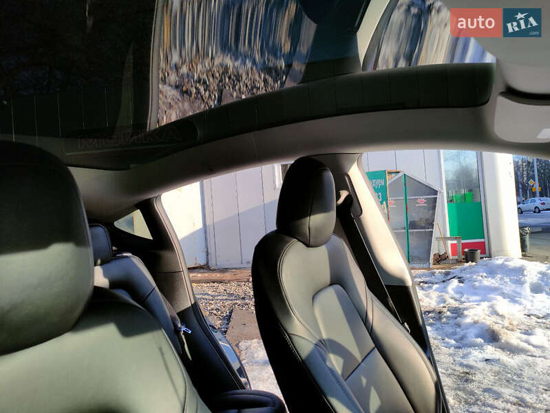 Внедорожник / Кроссовер Tesla Model Y 2020 в Харькове