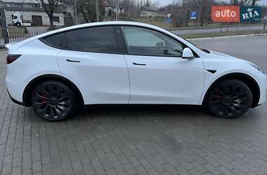 Внедорожник / Кроссовер Tesla Model Y 2023 в Ровно