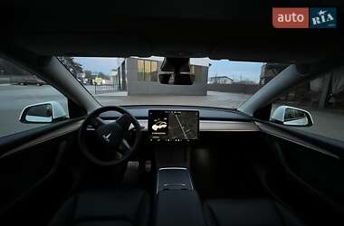 Внедорожник / Кроссовер Tesla Model Y 2023 в Ровно