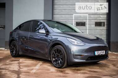 Внедорожник / Кроссовер Tesla Model Y 2022 в Киеве