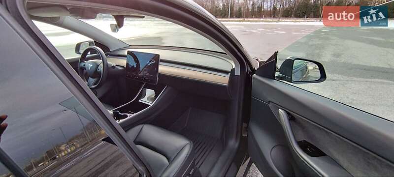 Внедорожник / Кроссовер Tesla Model Y 2020 в Киеве фото 6 Внедорожник / Кроссовер Tesla Model Y 2020 в Киеве