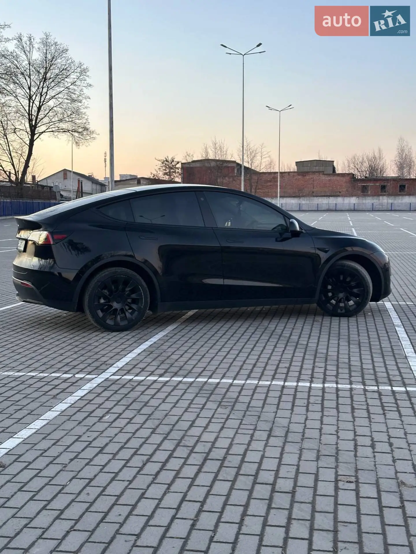 2021 Tesla Model Y - мініатюра 5