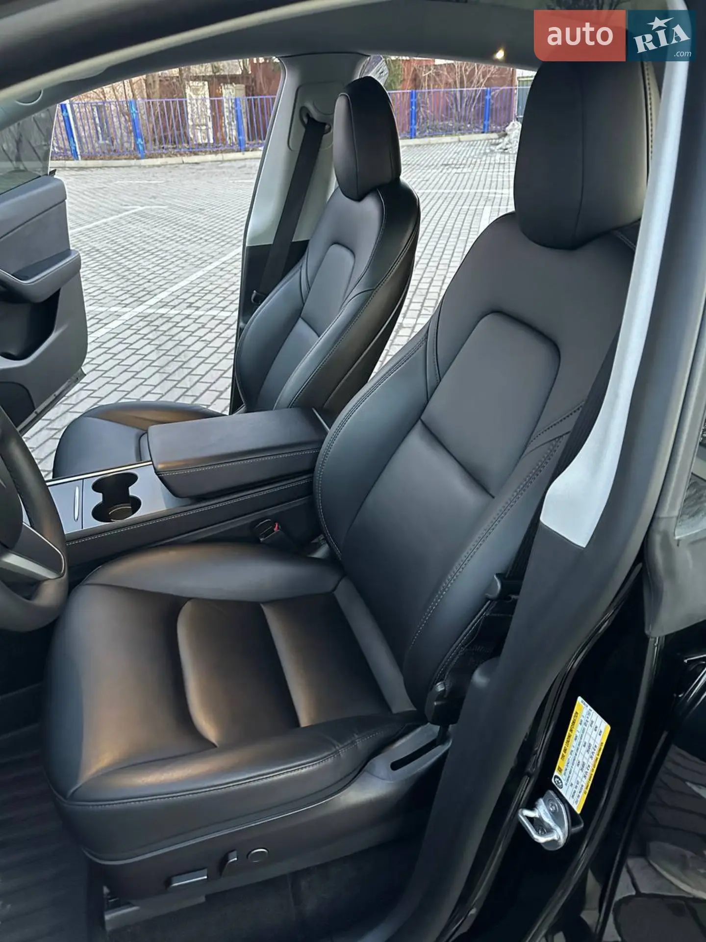 2021 Tesla Model Y - мініатюра 13