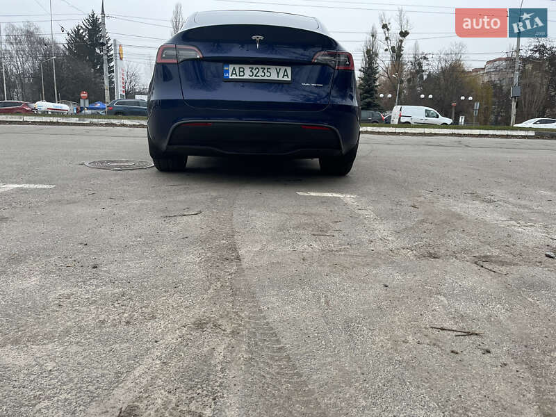 Внедорожник / Кроссовер Tesla Model Y 2020 в Виннице