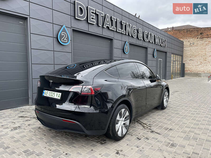 Внедорожник / Кроссовер Tesla Model Y 2022 в Днепре