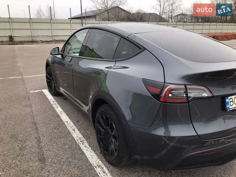 Внедорожник / Кроссовер Tesla Model Y 2020 в Львове